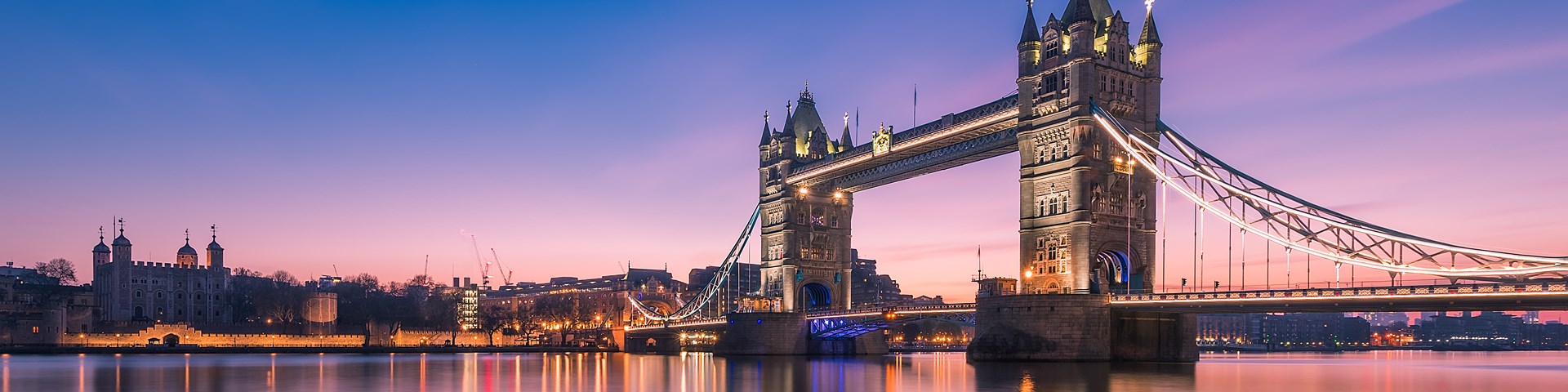 View of Tower Bridge in London 